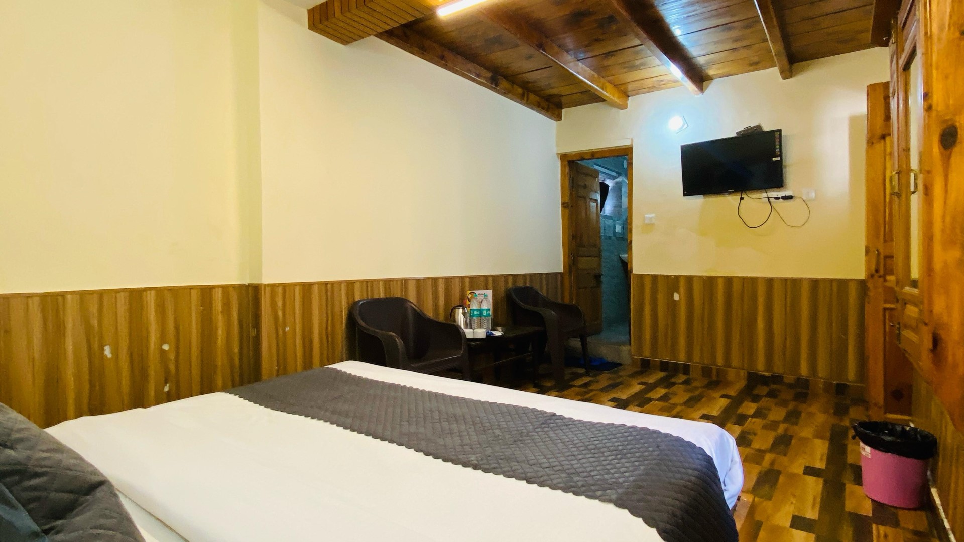Hotel Manu Deluxe Manali