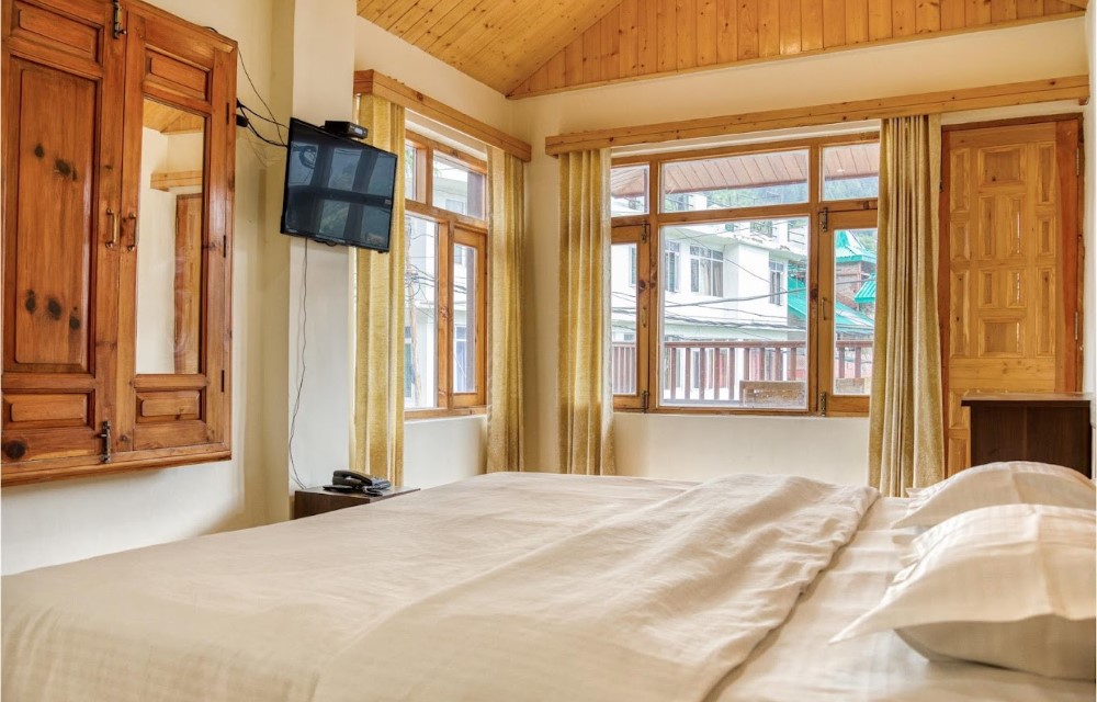 Hotel Manu Deluxe Manali